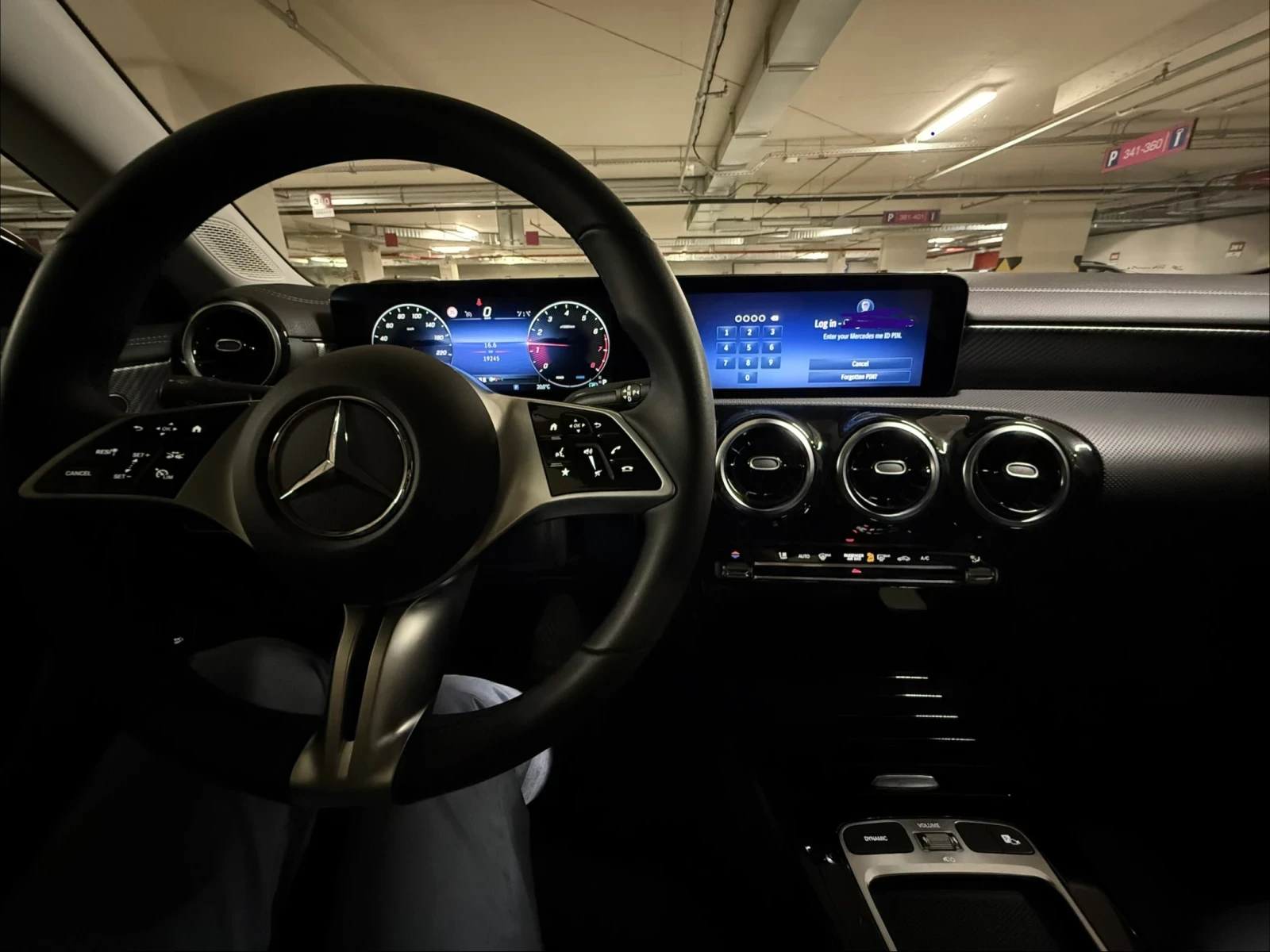 Mercedes-Benz CLA 200, снимка 5 - Автомобили и джипове - 56120892