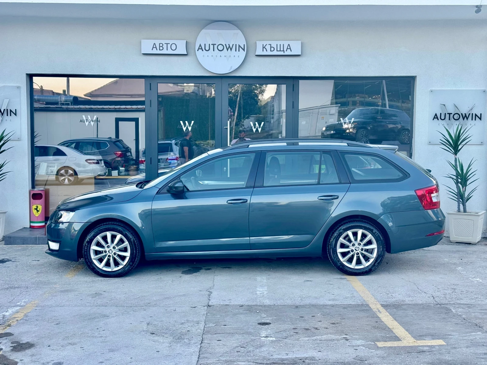 Skoda Octavia 1.6TDI / DSG / NAVI / 2015 / TOP, снимка 5 - Автомобили и джипове - 56251805