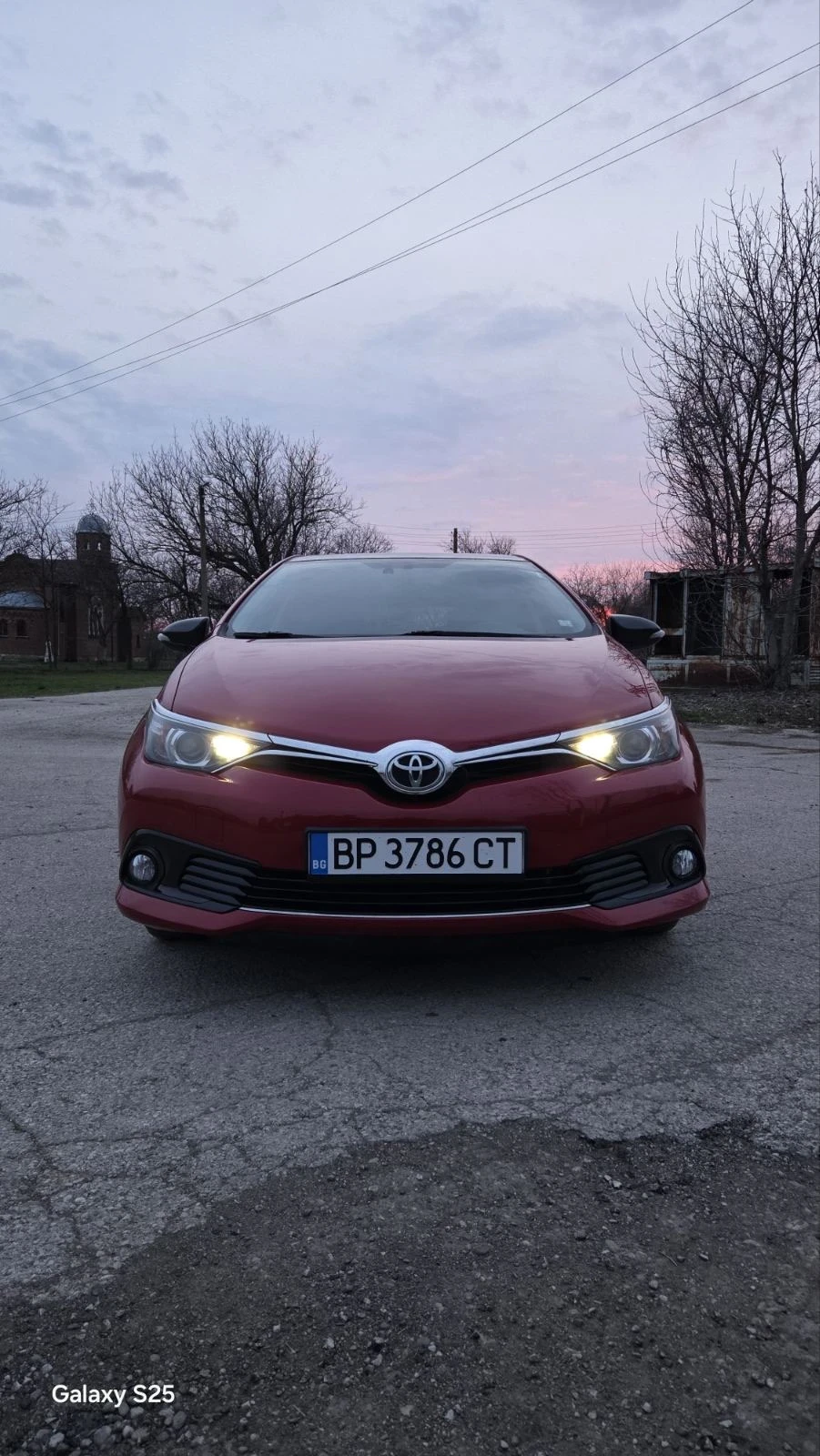 Toyota Auris 1.2Д4Т, снимка 2 - Автомобили и джипове - 56331020
