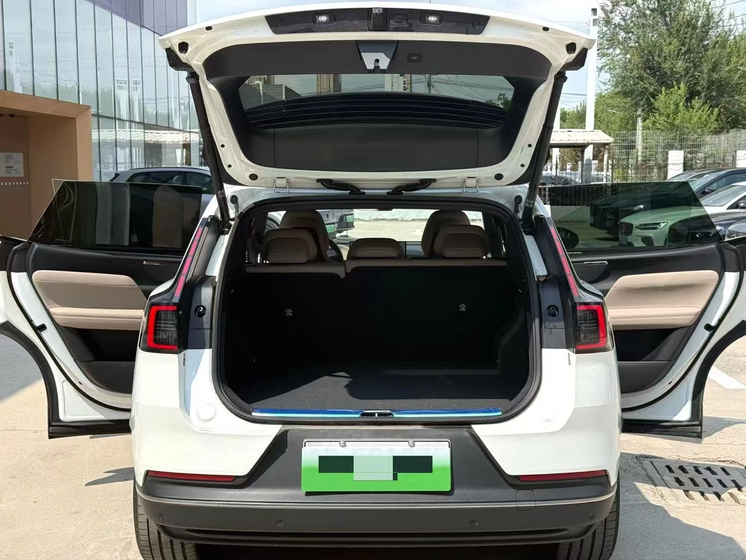 Volvo Xc70 VOLVO XC70 ULTRA AWD 4X4 462HP PLUG-IN HYBRID FULL | Mobile.bg � ����������� 8