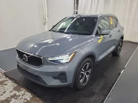 Volvo XC40 Core  CARFAX, снимка 11