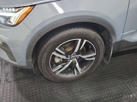 Volvo XC40 Core  CARFAX, снимка 7