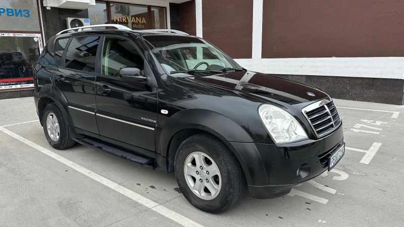 SsangYong Rexton, снимка 5 - Автомобили и джипове - 47821092