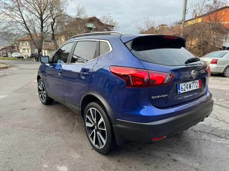 Nissan Qashqai  2.0 4x4 AWD KAMERA 360, снимка 6 - Автомобили и джипове - 48311480