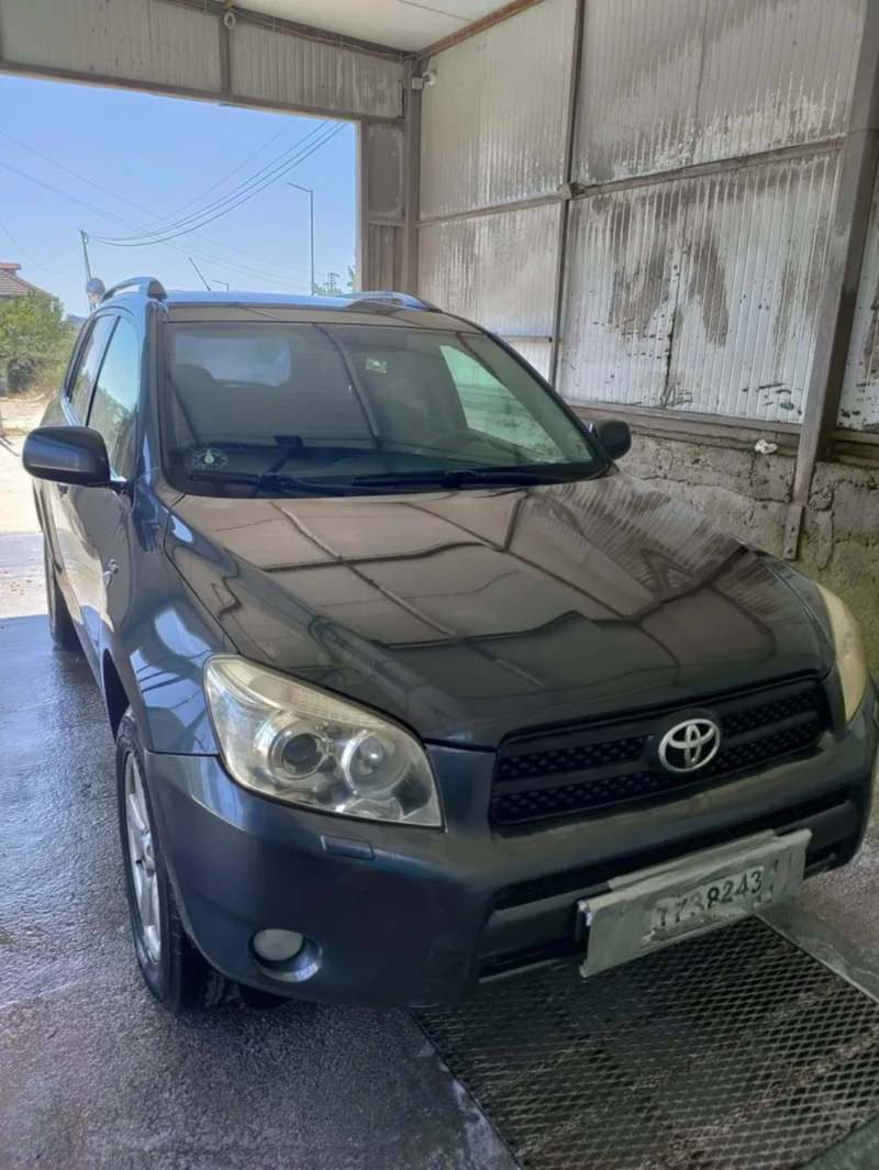 Toyota Rav4 d4d, снимка 1 - Автомобили и джипове - 48614567