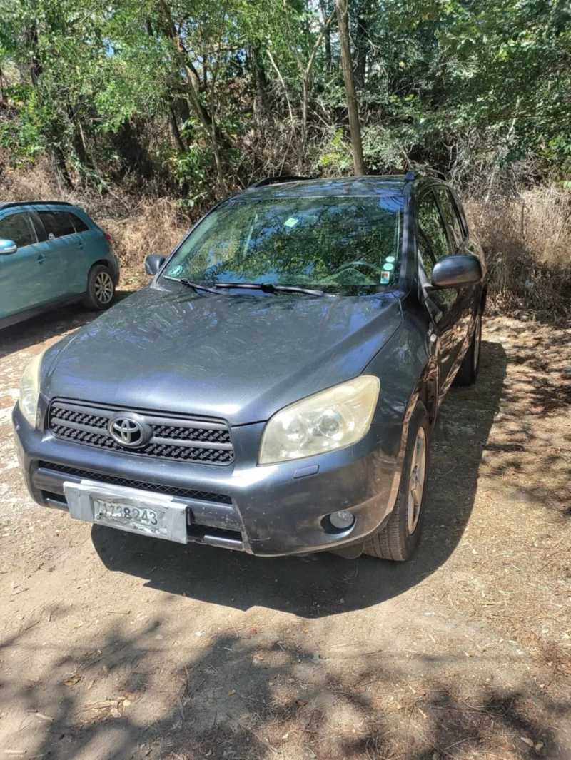 Toyota Rav4 d4d, снимка 7 - Автомобили и джипове - 48614567