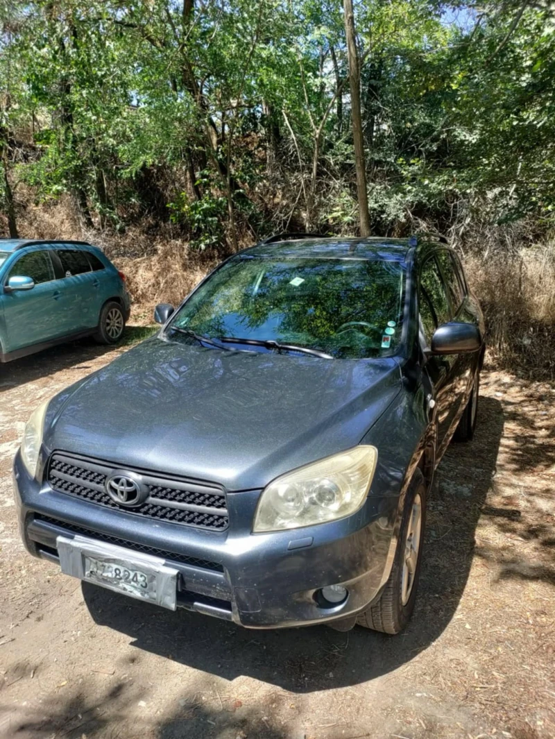 Toyota Rav4 d4d, снимка 2 - Автомобили и джипове - 48614567