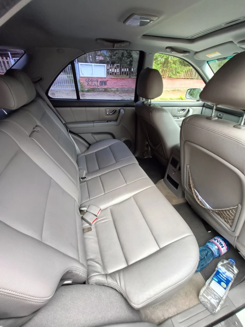 Kia Sorento 3.5 V6 Газ, снимка 9 - Автомобили и джипове - 53043407