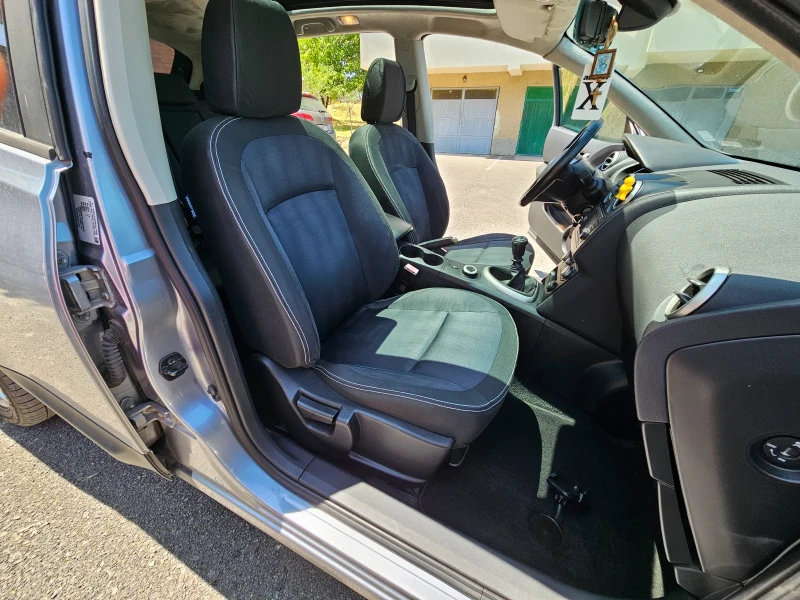 Nissan Qashqai 2.0 dci 4x4 n-tec, снимка 9 - Автомобили и джипове - 52347304