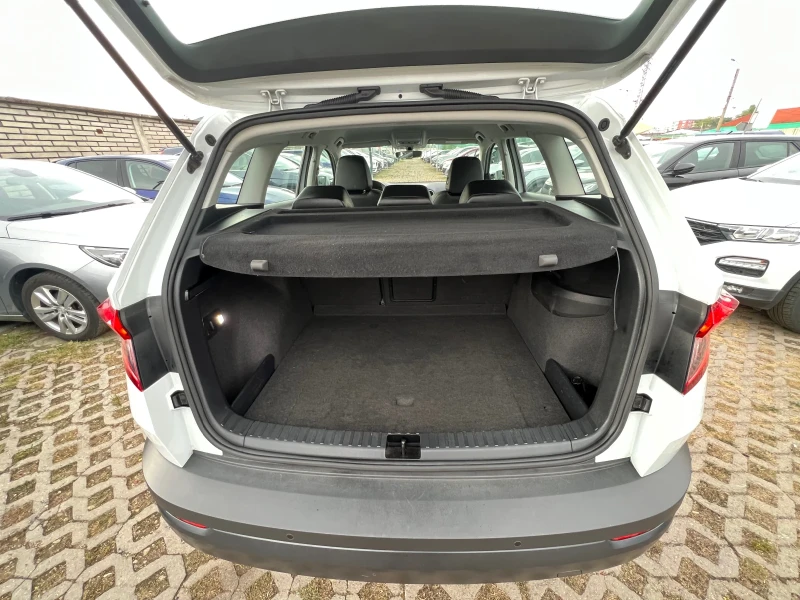 Skoda Karoq 1.6 TDI, снимка 15 - Автомобили и джипове - 51681312