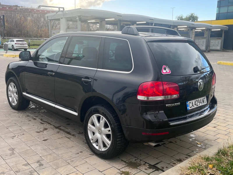 VW Touareg 2.5 tdi , снимка 4 - Автомобили и джипове - 52494558