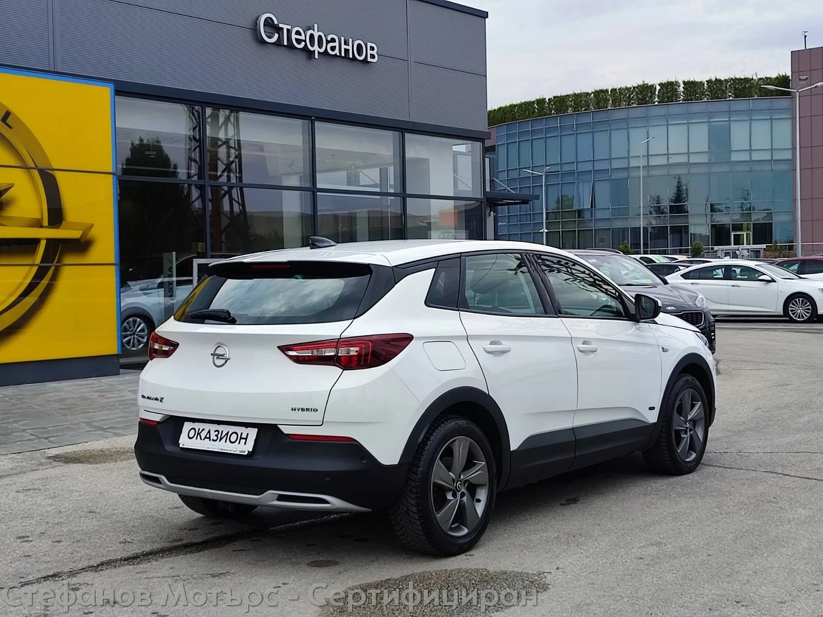 Opel Grandland X Elegance Plug-in-Hybrid 1.6 (225HP) AT8 - изображение 8