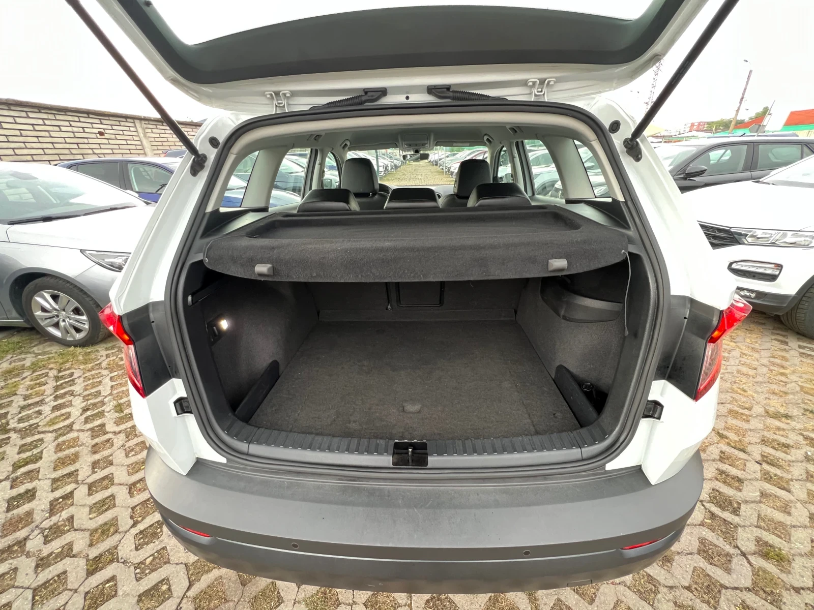 Skoda Karoq 1.6 TDI | Mobile.bg   15