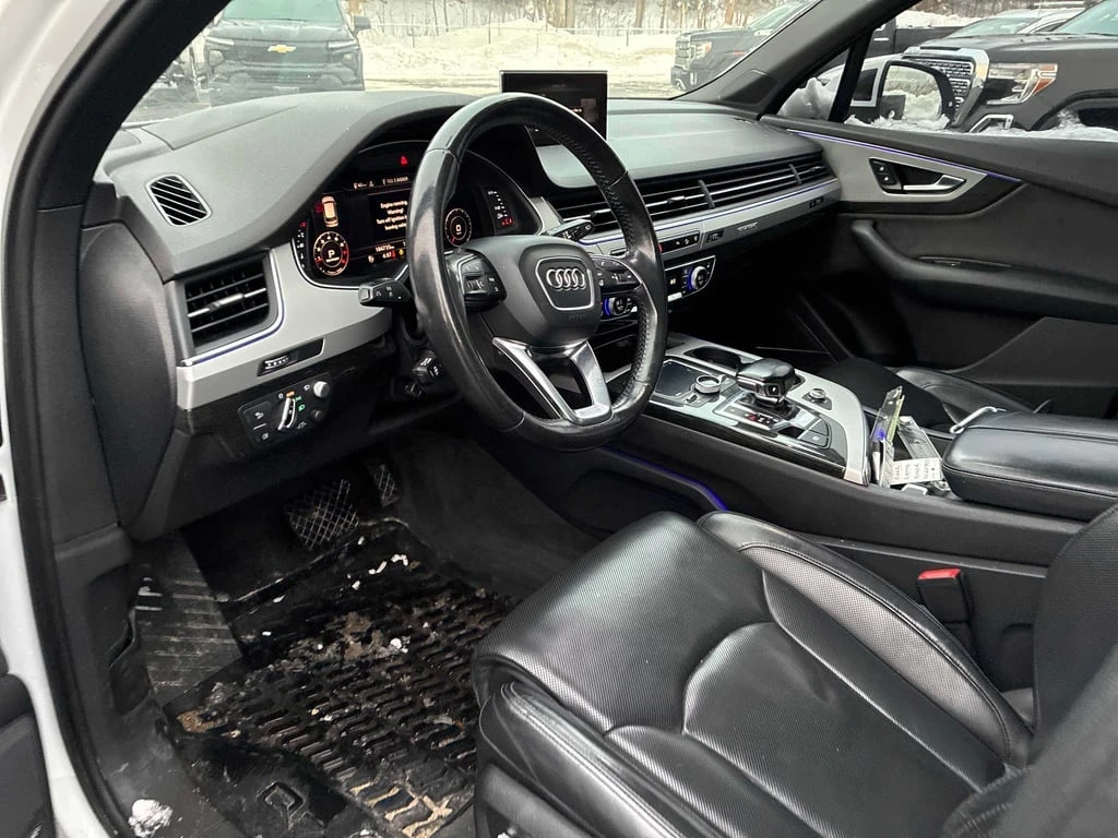 Audi Q7 * 3.0T Technik * CARFAX * ФИНАНСИРАНЕ - изображение 5