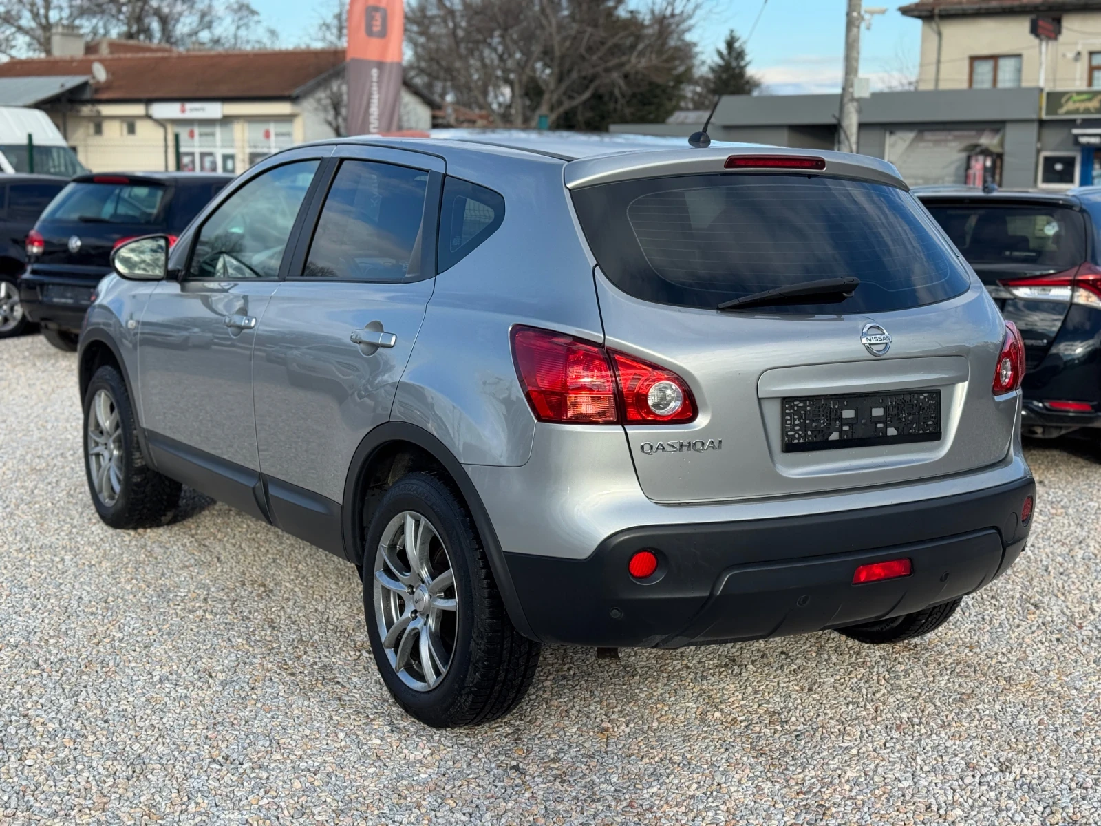 Nissan Qashqai 2.0 БЕНЗИН  - изображение 3