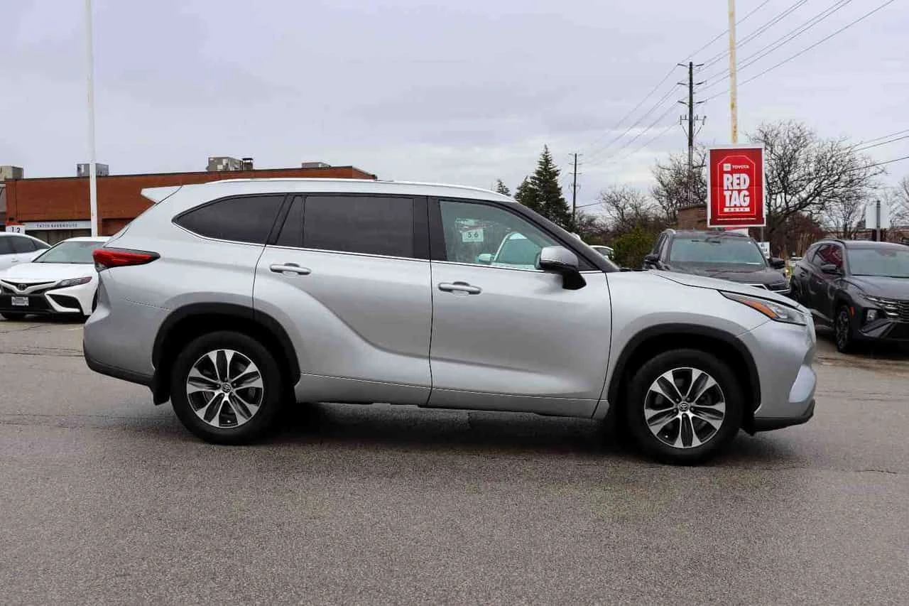 Toyota Highlander * XLE * ПРЕДСТАВИТЕЛСТВО * АВТОКРЕДИТ, снимка 3 - Автомобили и джипове - 54628452