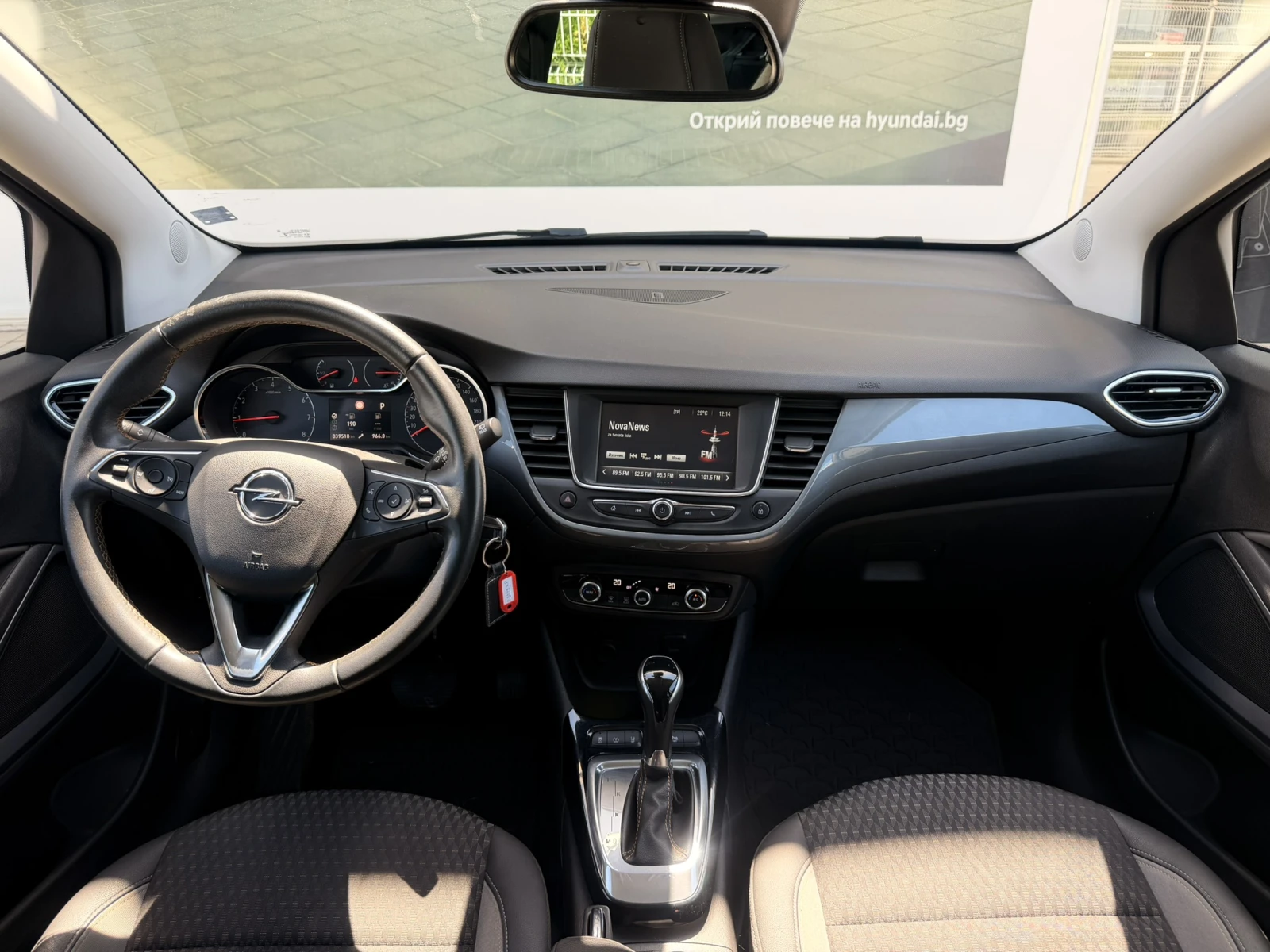 Opel Crossland X, снимка 13 - Автомобили и джипове - 54864278