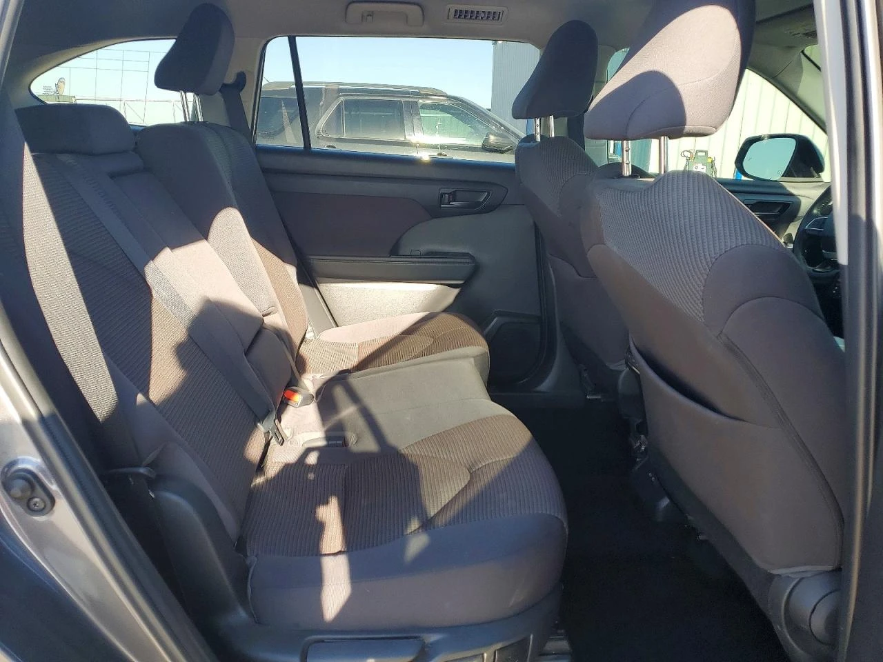 Toyota Highlander 3.5l Le, снимка 11 - Автомобили и джипове - 54914074