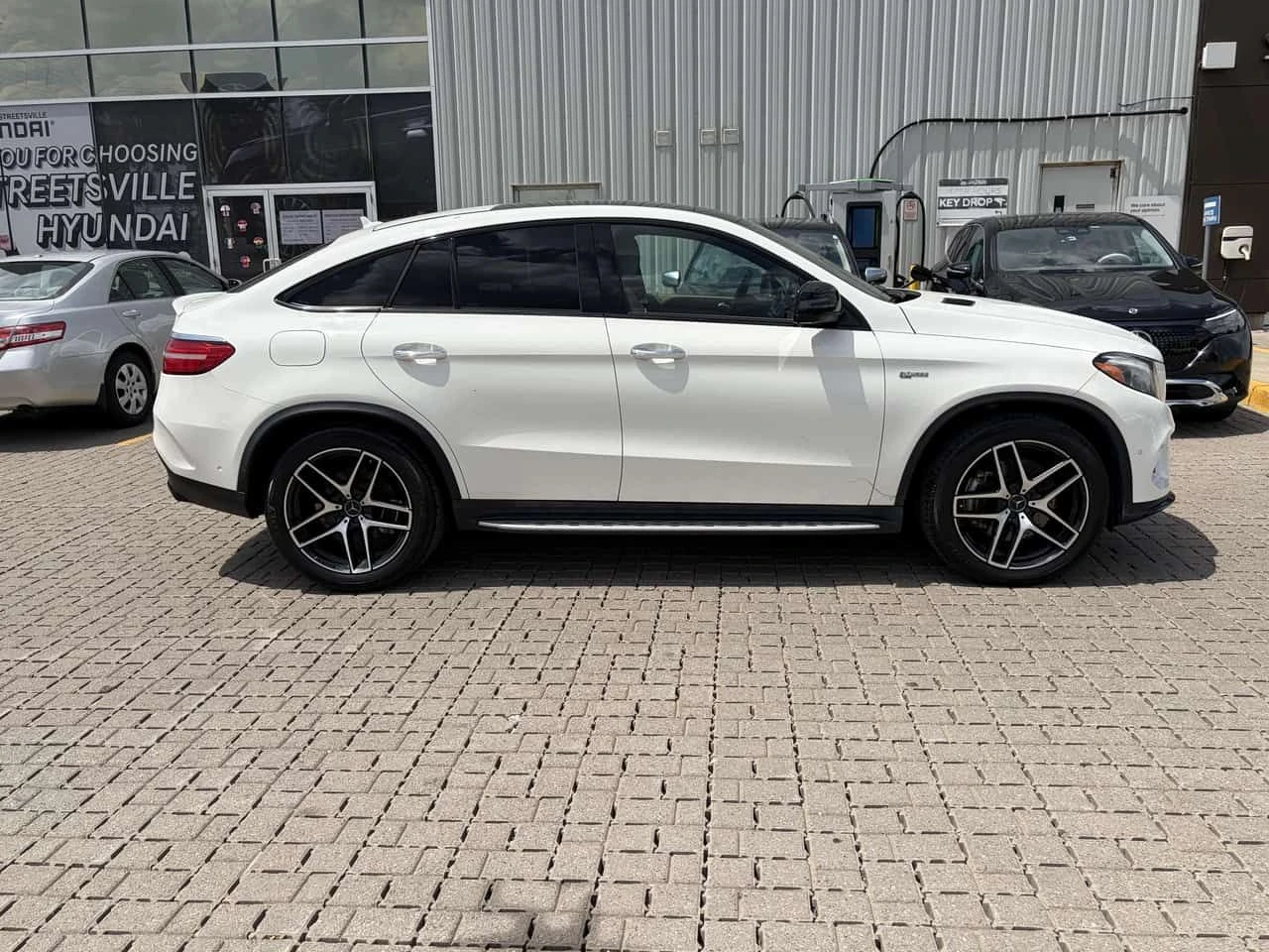 Mercedes-Benz GLE 43 AMG COUPE| BURMESTER| ОБДУХВАНЕ| ПАНО| 360CAM| MEMORY|, снимка 2 - Автомобили и джипове - 55172863