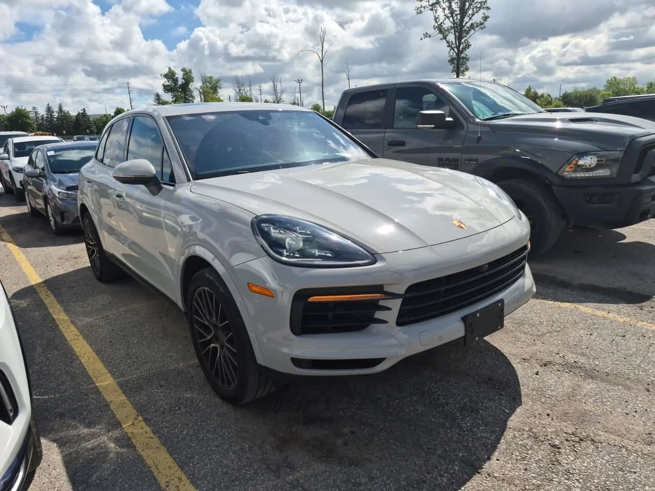 Porsche Cayenne  AWD / ОБДУХВАНЕ / 360 / ПАНОРАМА / 2 КЛЮЧА , снимка 2 - Автомобили и джипове - 55458590