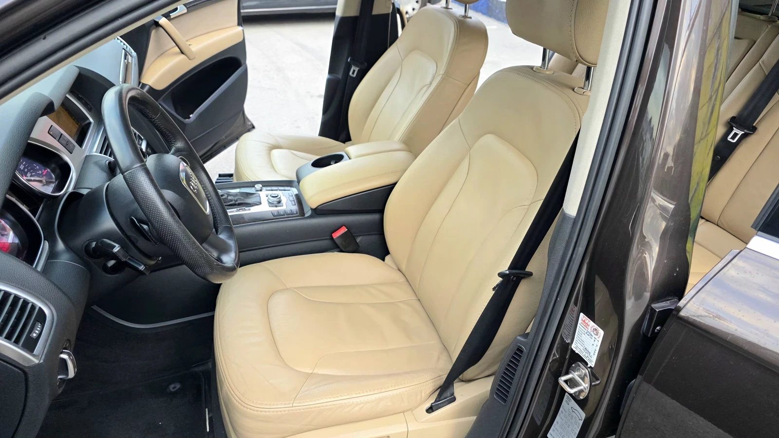 Audi Q7  AUDI Q7 FACE LIFT 3xSline 8 СКОРОСТИ EURO5, снимка 9 - Автомобили и джипове - 55675724