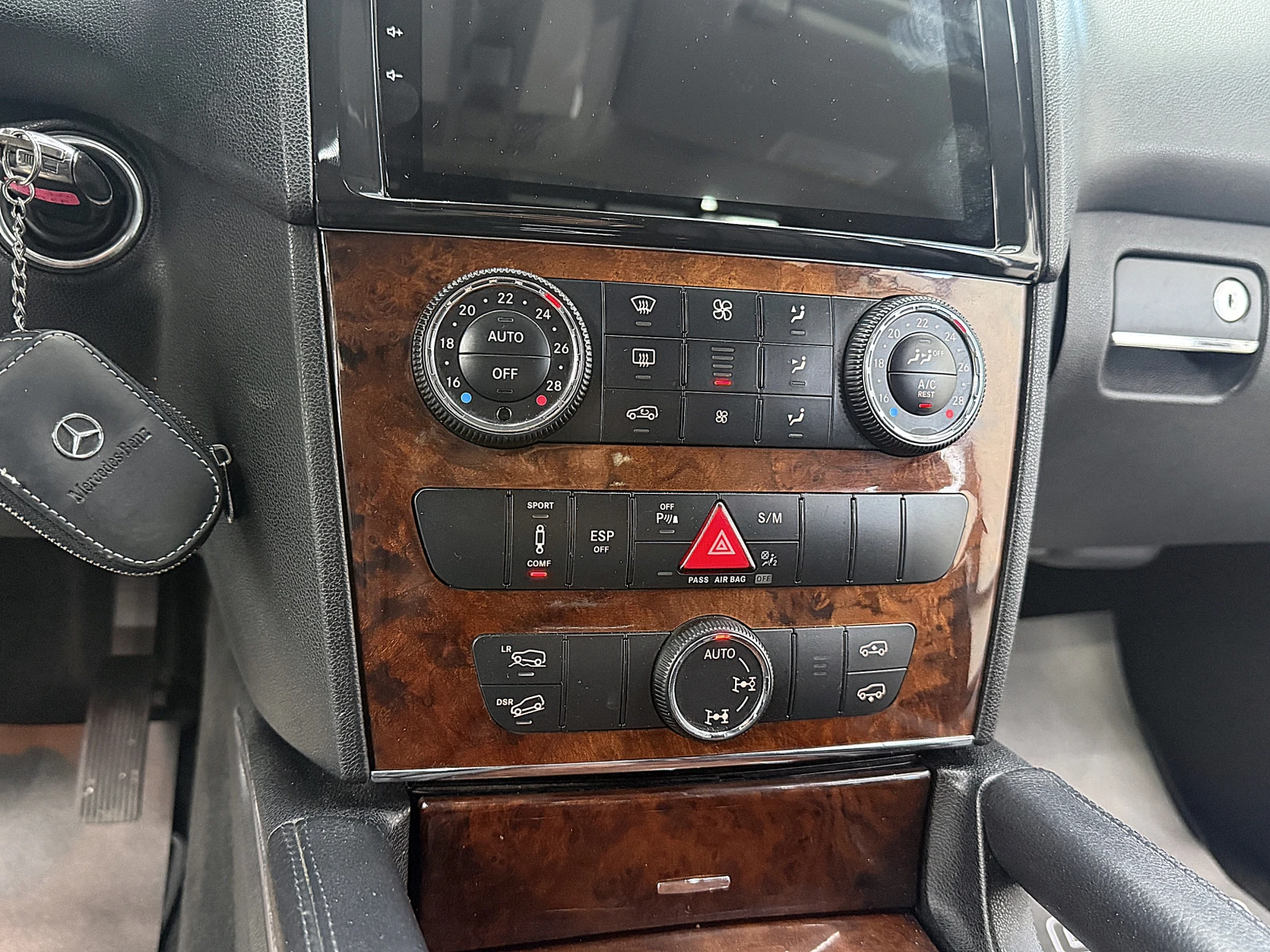 Mercedes-Benz ML 320 4-Matic/7gt/NAVI/�������� ������ | Mobile.bg � ����������� 14
