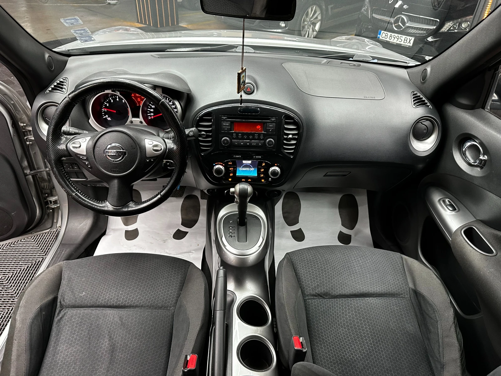 Nissan Juke 1.6i 117 �.�. ������� | Mobile.bg � ����������� 9