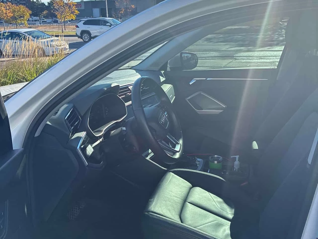Audi Q3 * Progressiv * CARFAX * ����� �� ����������� | Mobile.bg � ����������� 5
