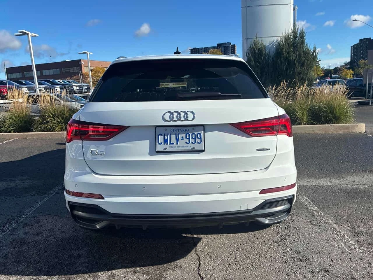 Audi Q3 * Progressiv * CARFAX * ����� �� ����������� | Mobile.bg � ����������� 4
