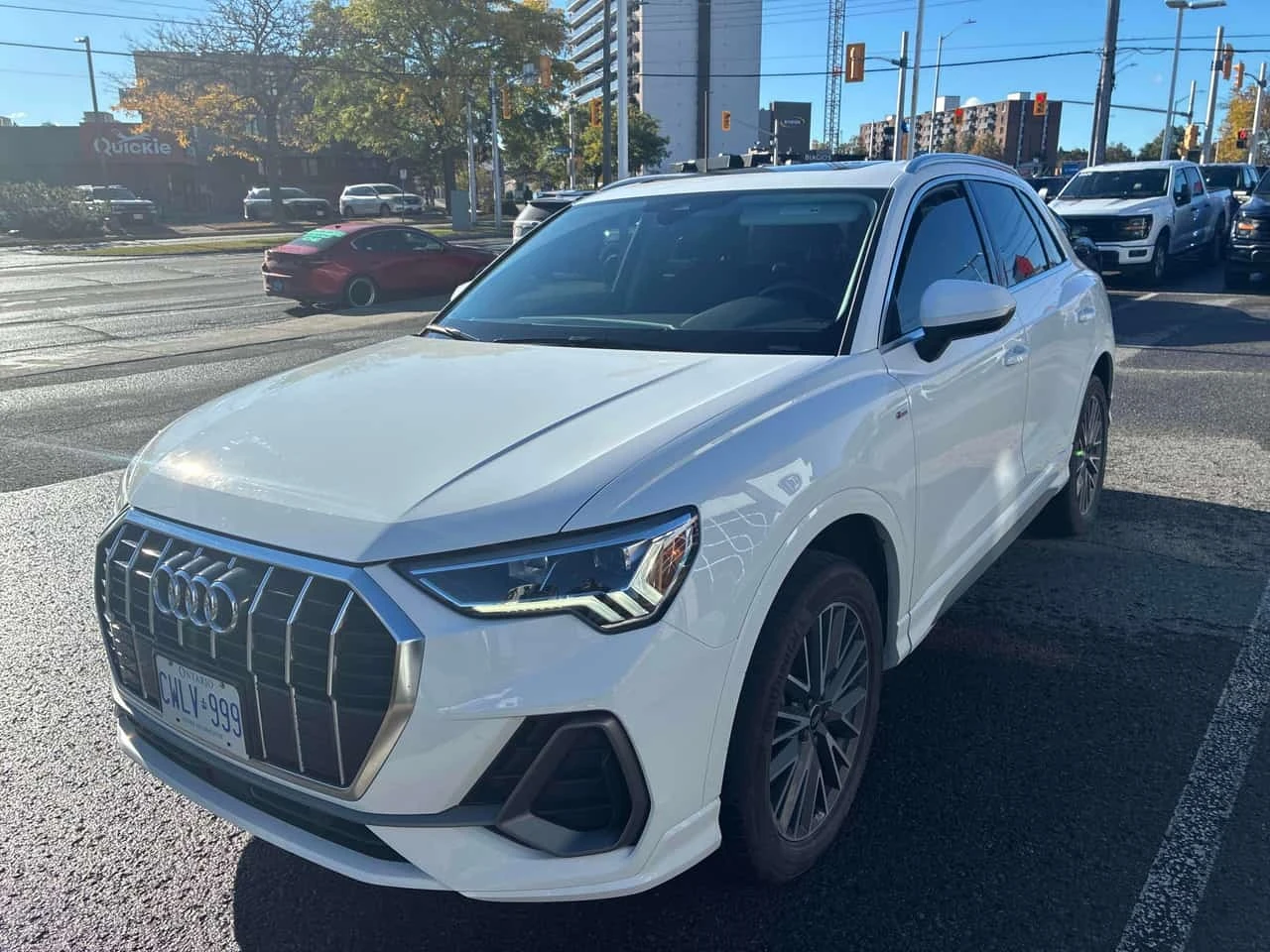 Audi Q3 * Progressiv * CARFAX * ОПЦИЯ ЗА ФИНАНСИРАНЕ