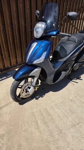 ����� �� �������� �� Piaggio Beverly 350 i
