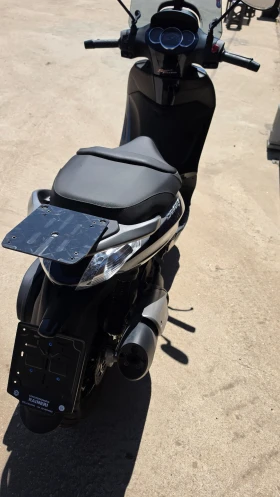 ����� �� �������� �� Piaggio Beverly 350 i