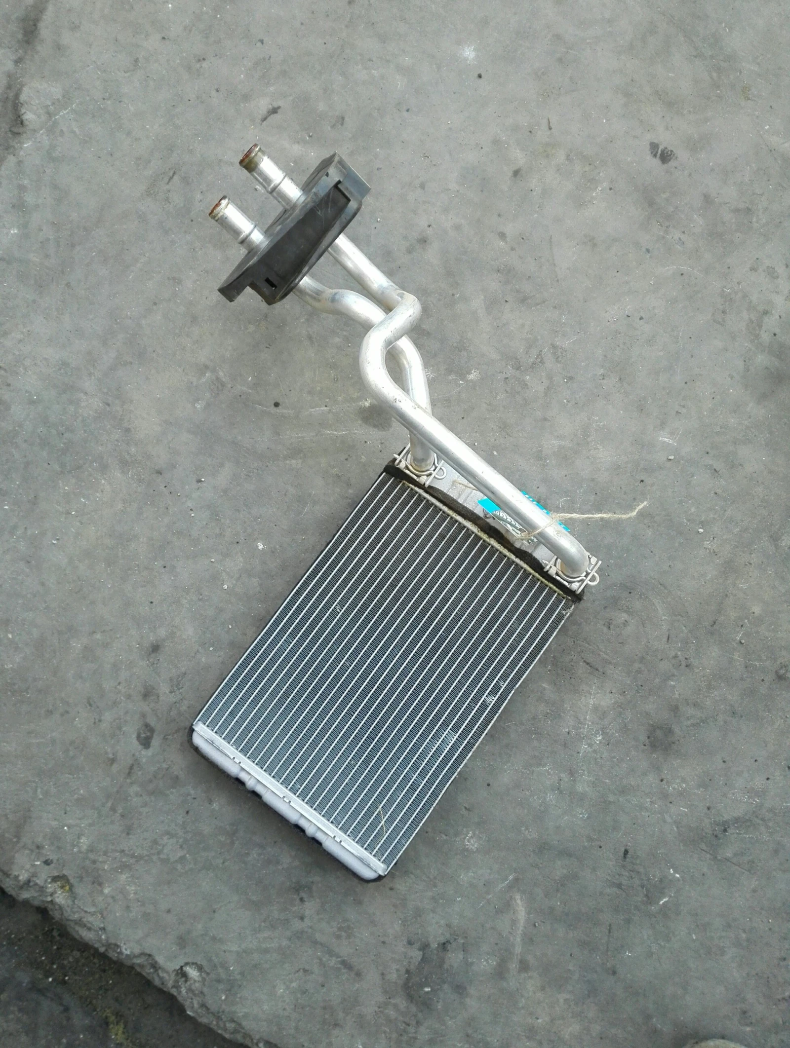 Радиатор парно Мерцедес Ц220 w203 | Mobile.bg — изображение 1