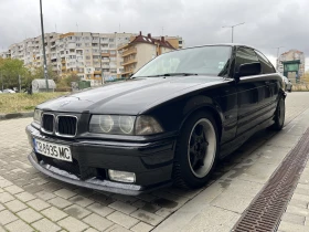 BMW 318 is Coupe , снимка 2