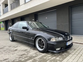 BMW 318 is Coupe , снимка 6