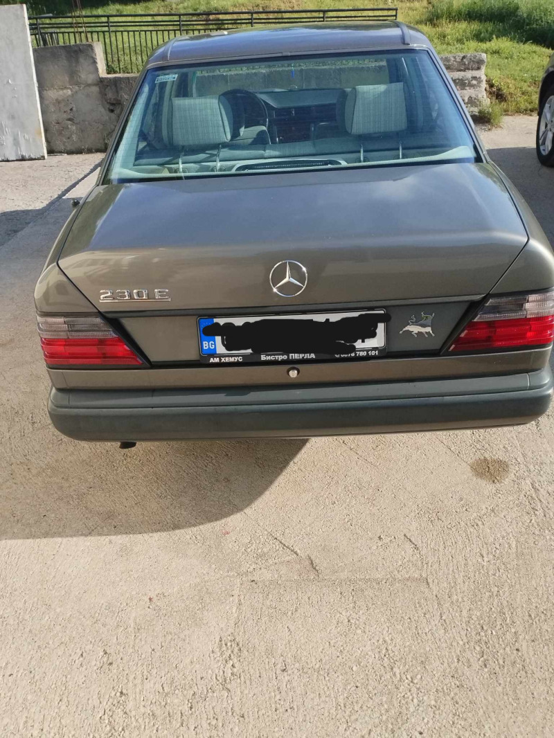 Mercedes-Benz 230, снимка 2 - Автомобили и джипове - 46715716