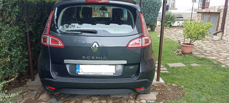 Renault Scenic, снимка 2 - Автомобили и джипове - 47971535