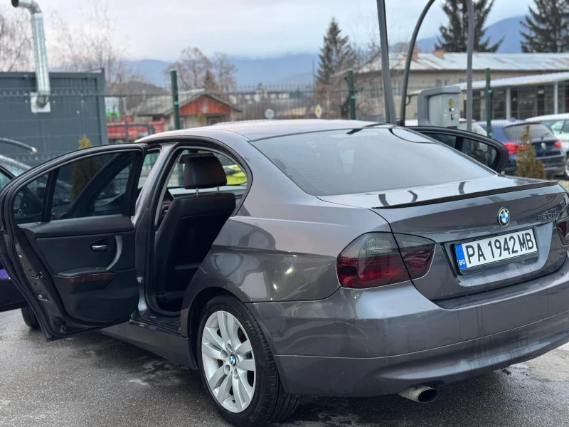 BMW 320, снимка 4 - Автомобили и джипове - 48370743