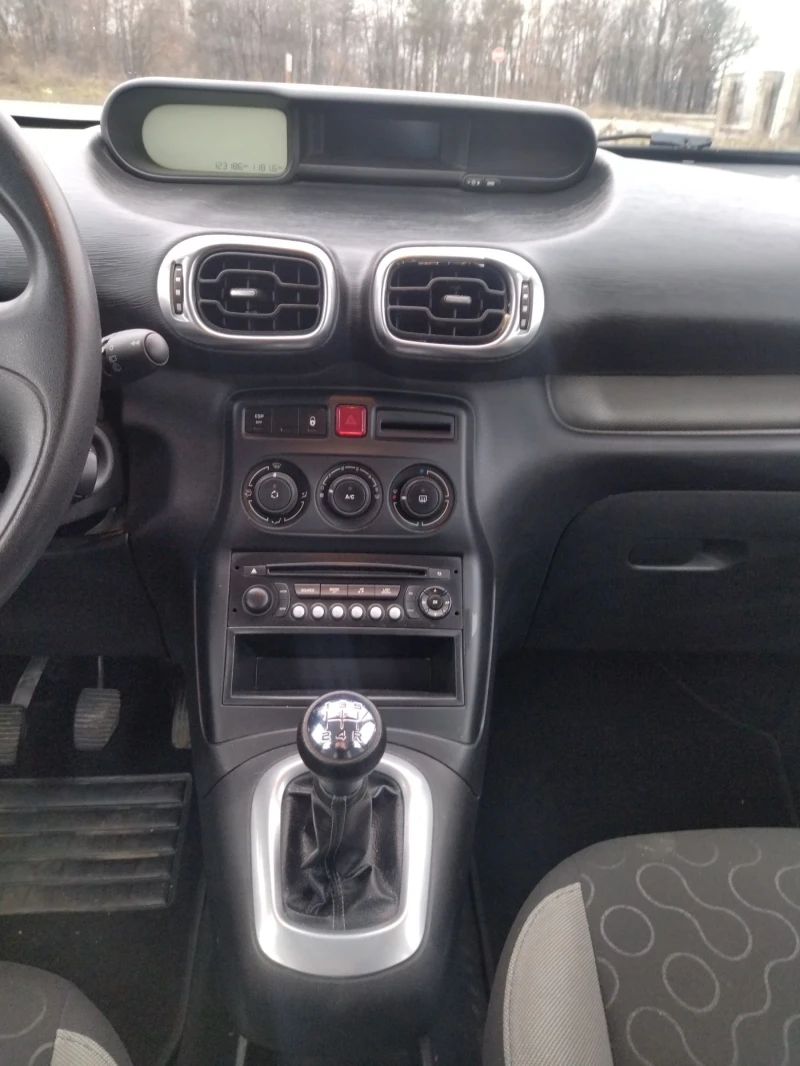 Citroen C3 Picasso, снимка 8 - Автомобили и джипове - 48370867