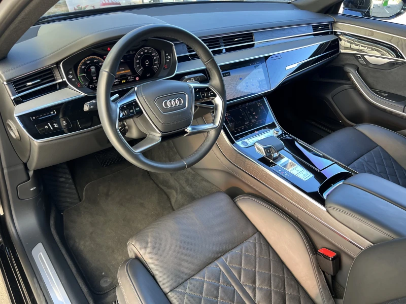 Audi A8 60 TFSIe PLUG-IN/ S-LINE/ S-SEATS/B&O/HUD/360/PANO, снимка 10 - Автомобили и джипове - 48380484