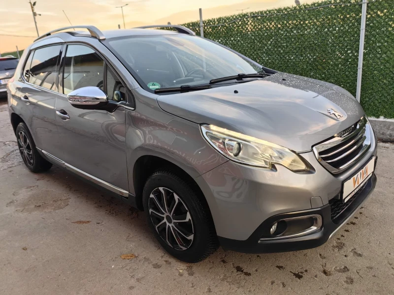 Peugeot 2008 1.6i-120к.с* Allure* Парктроник* , снимка 4 - Автомобили и джипове - 48381537