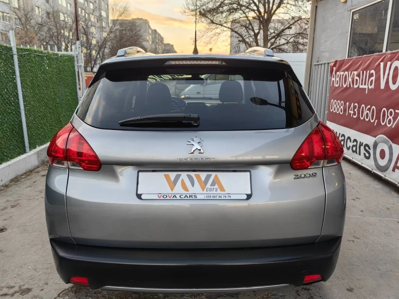 Peugeot 2008 1.6i-120к.с* Allure* Парктроник* , снимка 2 - Автомобили и джипове - 48381537