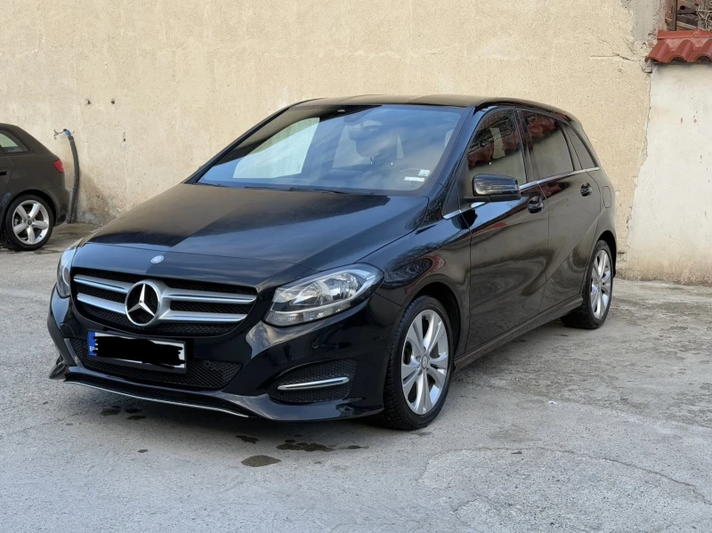 Mercedes-Benz B 180, снимка 1 - Автомобили и джипове - 48950244