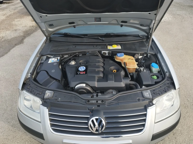 VW Passat 1.9TDI 131кс УНИКАТ Italia, снимка 16 - Автомобили и джипове - 49316075