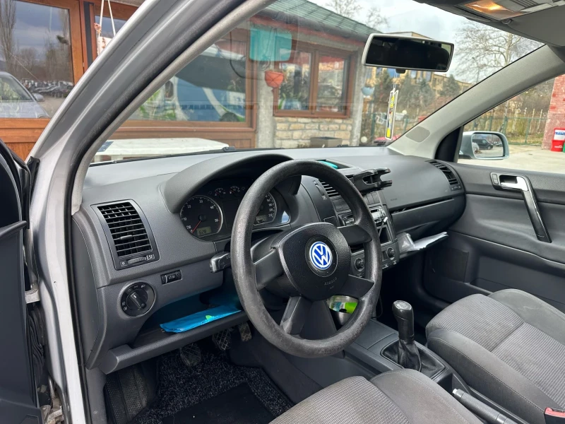 VW Polo, снимка 4 - Автомобили и джипове - 49347935