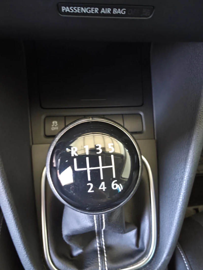 VW Golf Variant, снимка 13 - Автомобили и джипове - 52852153