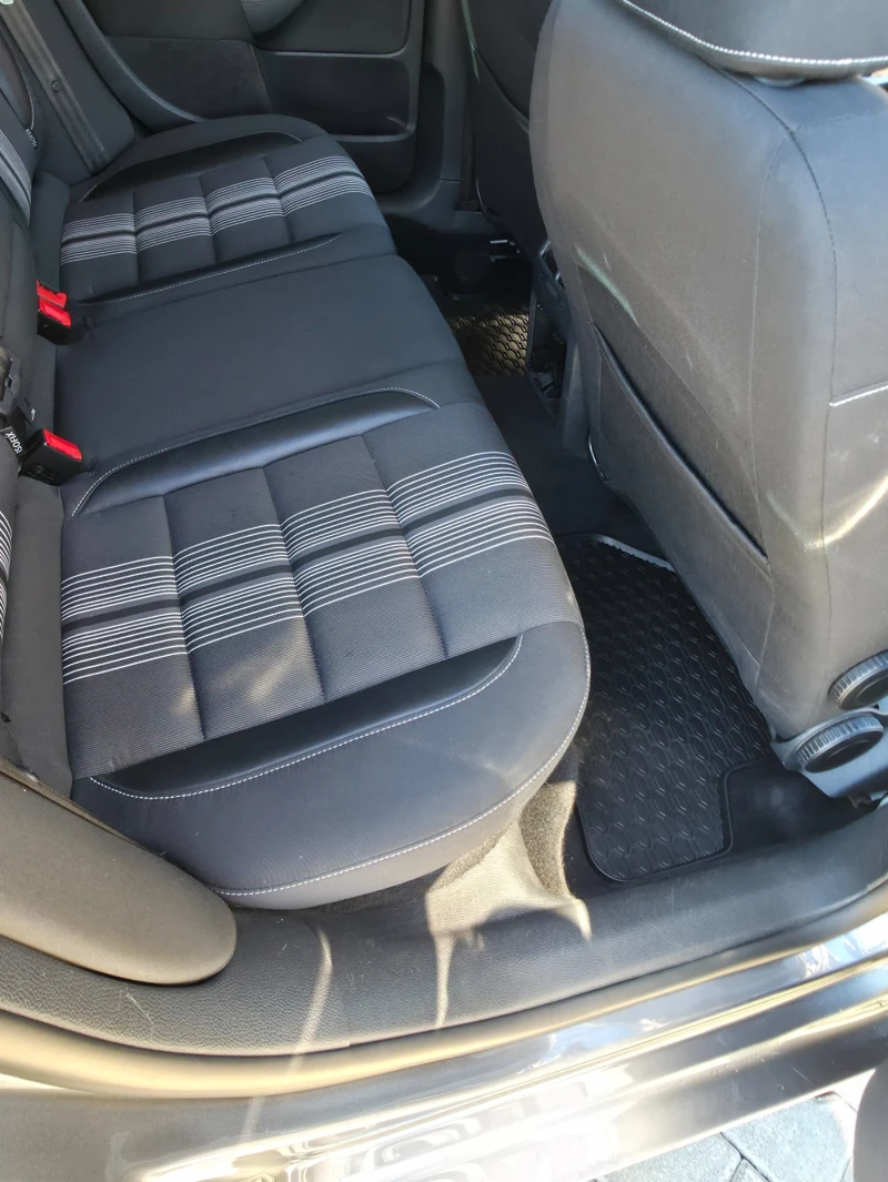 VW Golf Variant, снимка 7 - Автомобили и джипове - 52852153