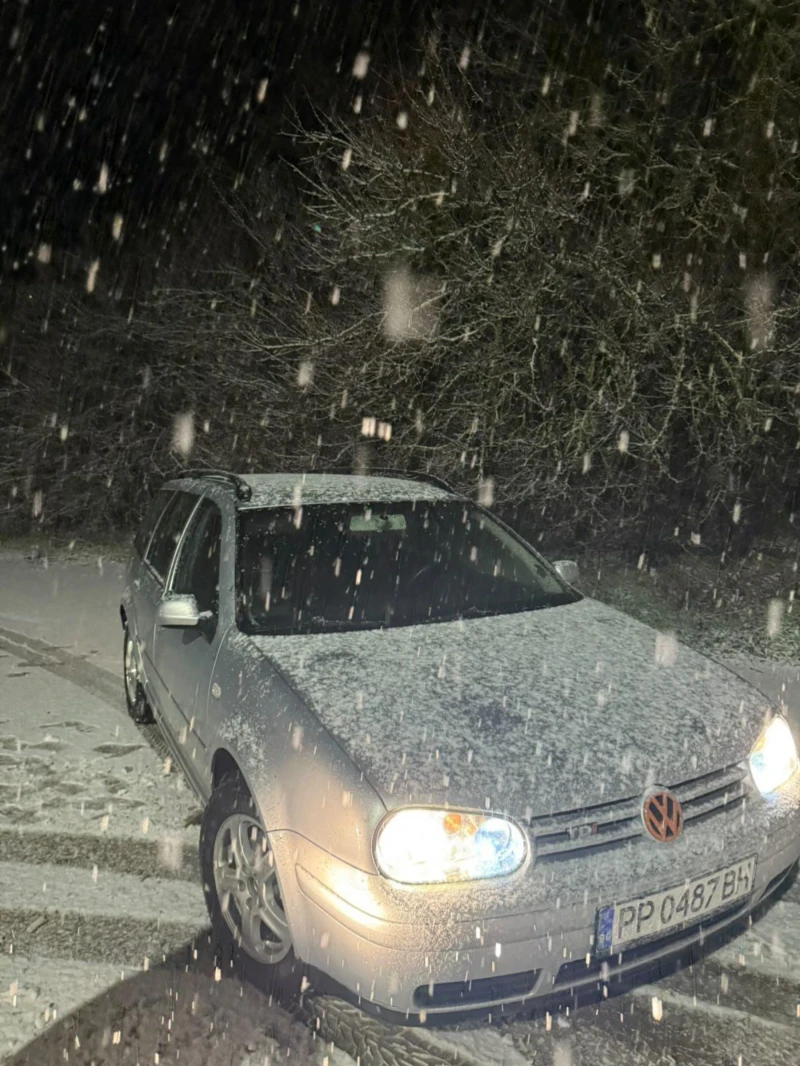 VW Golf Variant, снимка 3 - Автомобили и джипове - 53211344