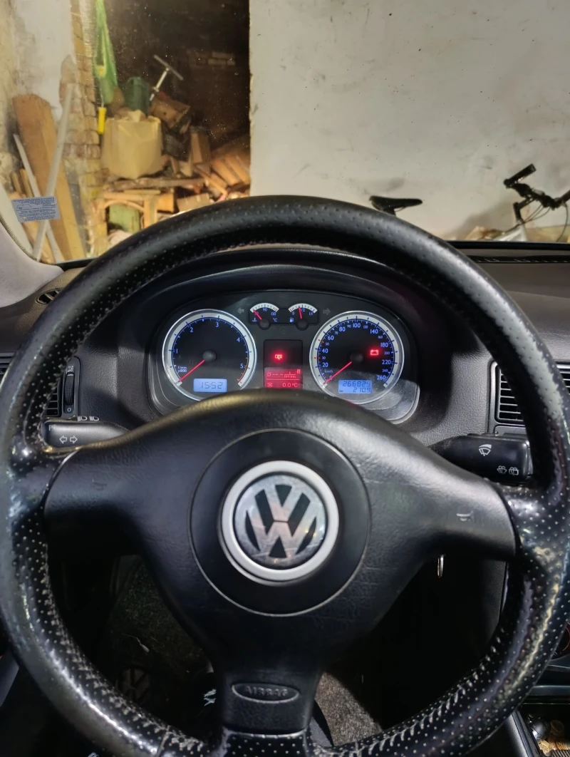 VW Golf Variant, снимка 9 - Автомобили и джипове - 53211344