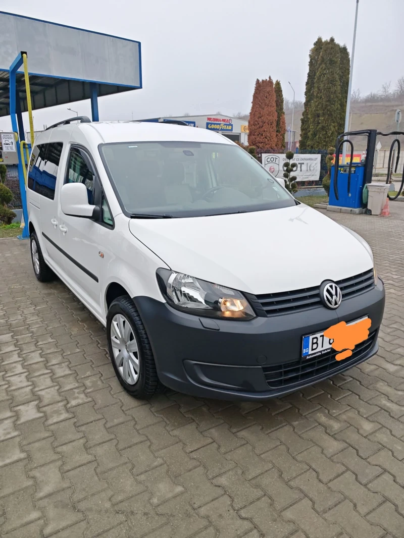 VW Caddy Макси-пътнически 6+ 1, снимка 2 - Автомобили и джипове - 53565376